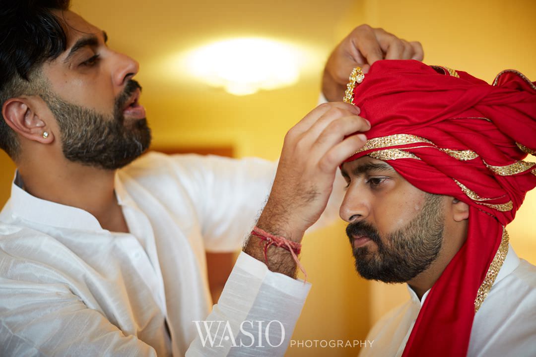 06-Indian-wedding-chicago-rosemont-groom-preparation Indian Wedding at Rosemont Convention Center - Arya and Arpit