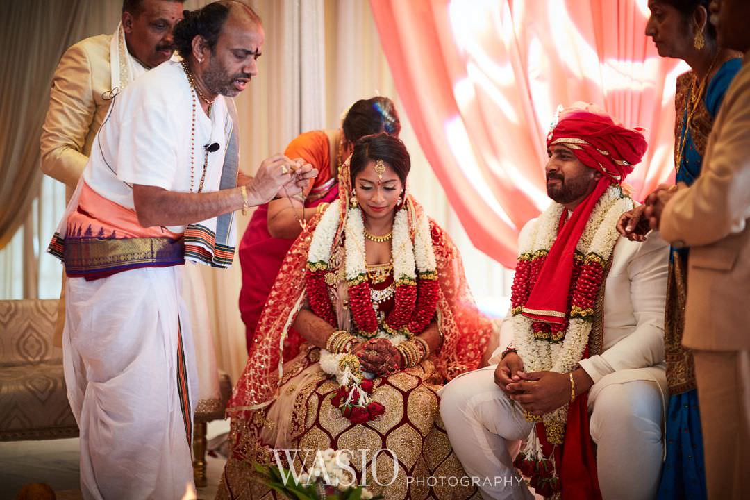 15.1-Indian-wedding-chicago-rosemont-bride-idos-groom Indian Wedding at Rosemont Convention Center - Arya and Arpit