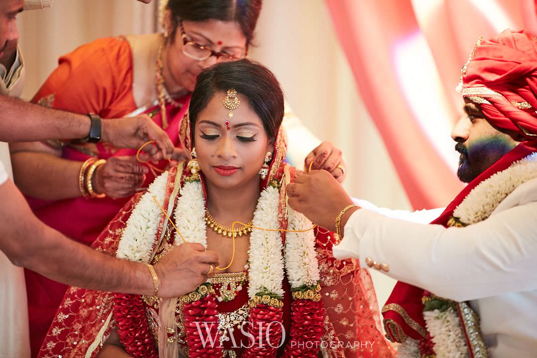 15.2-indian-oak-brook-wedding Indian Wedding at Rosemont Convention Center - Arya and Arpit