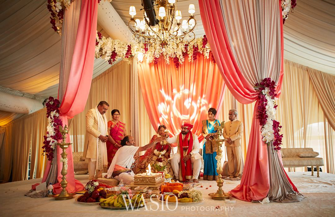 15.3-indian-ceremony-oak-brook-yanni-design Indian Wedding at Rosemont Convention Center - Arya and Arpit