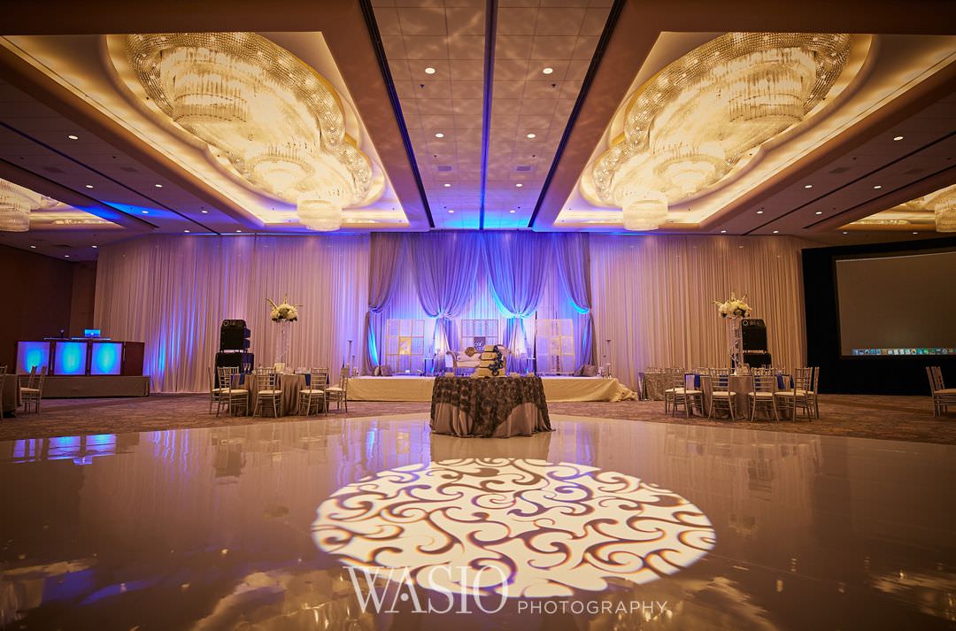 29-Indian-wedding-chicago-rosemont-yanni-decor Indian Wedding at Rosemont Convention Center - Arya and Arpit