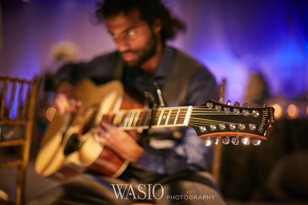 33-Indian-wedding-chicago-rosemont-music-band Indian Wedding at Rosemont Convention Center - Arya and Arpit