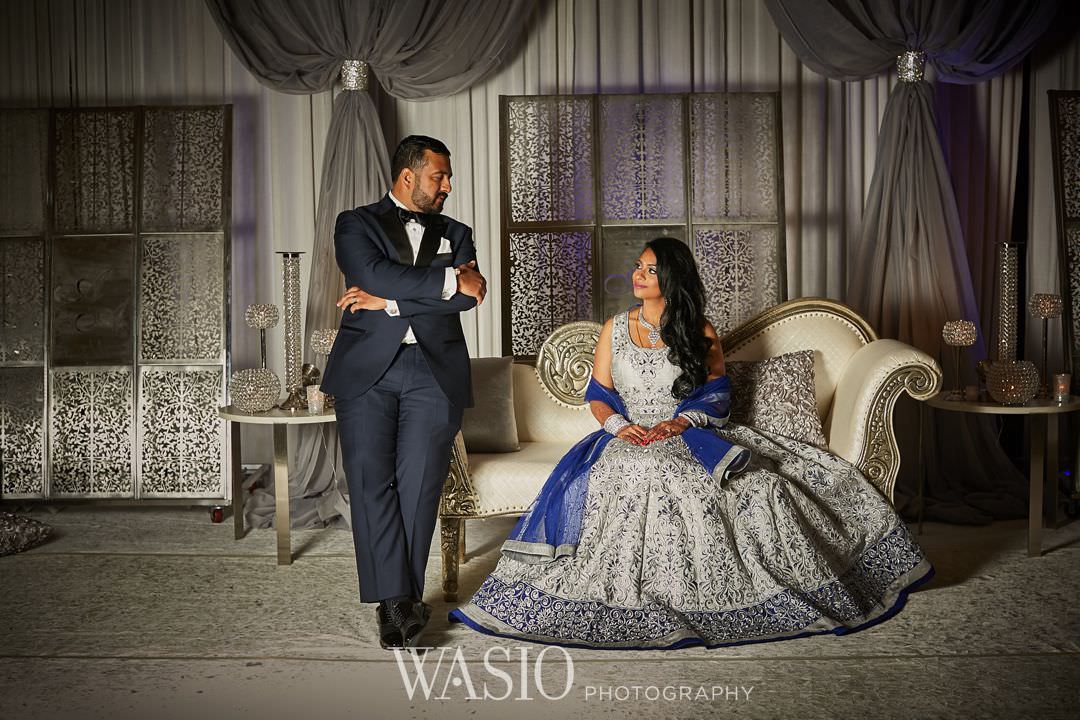35-Indian-wedding-chicago-rosemont-couple-portrait Indian Wedding at Rosemont Convention Center - Arya and Arpit