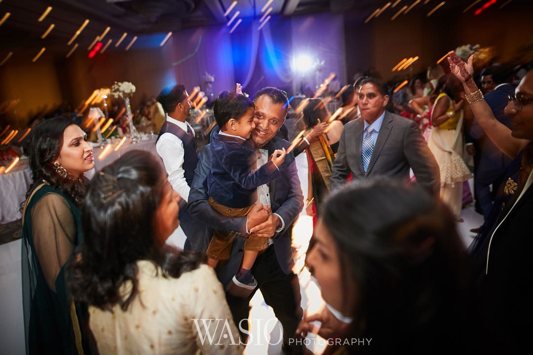 42-Indian-wedding-chicago-rosemont-dance-party-music Indian Wedding at Rosemont Convention Center - Arya and Arpit