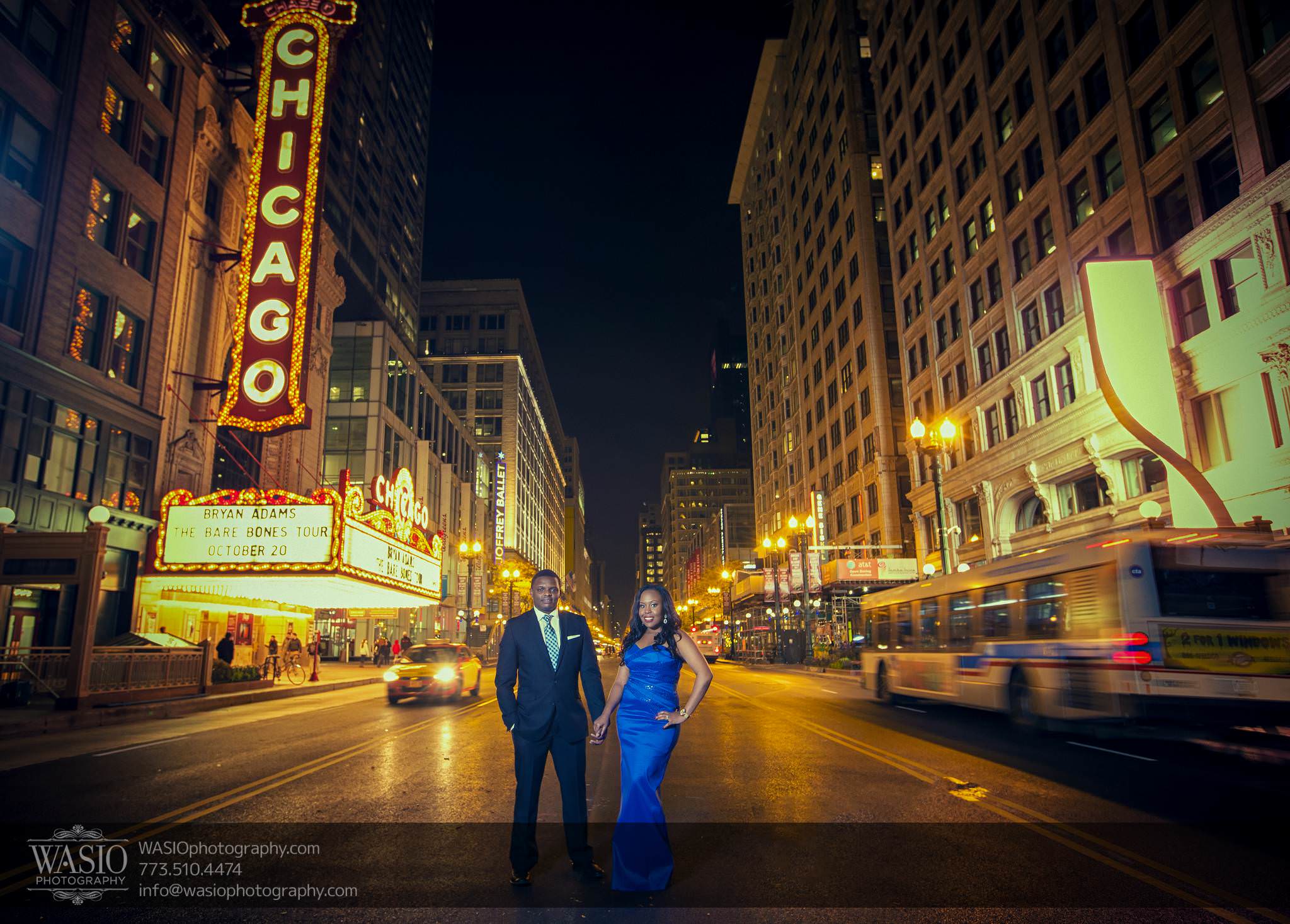Chicago Engagement Pictures – Laura + James