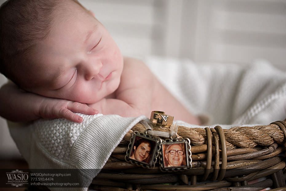 Chicago-newborn-photography-special-memory-father-grandfather-18 Chicago Newborn Photography - Edward