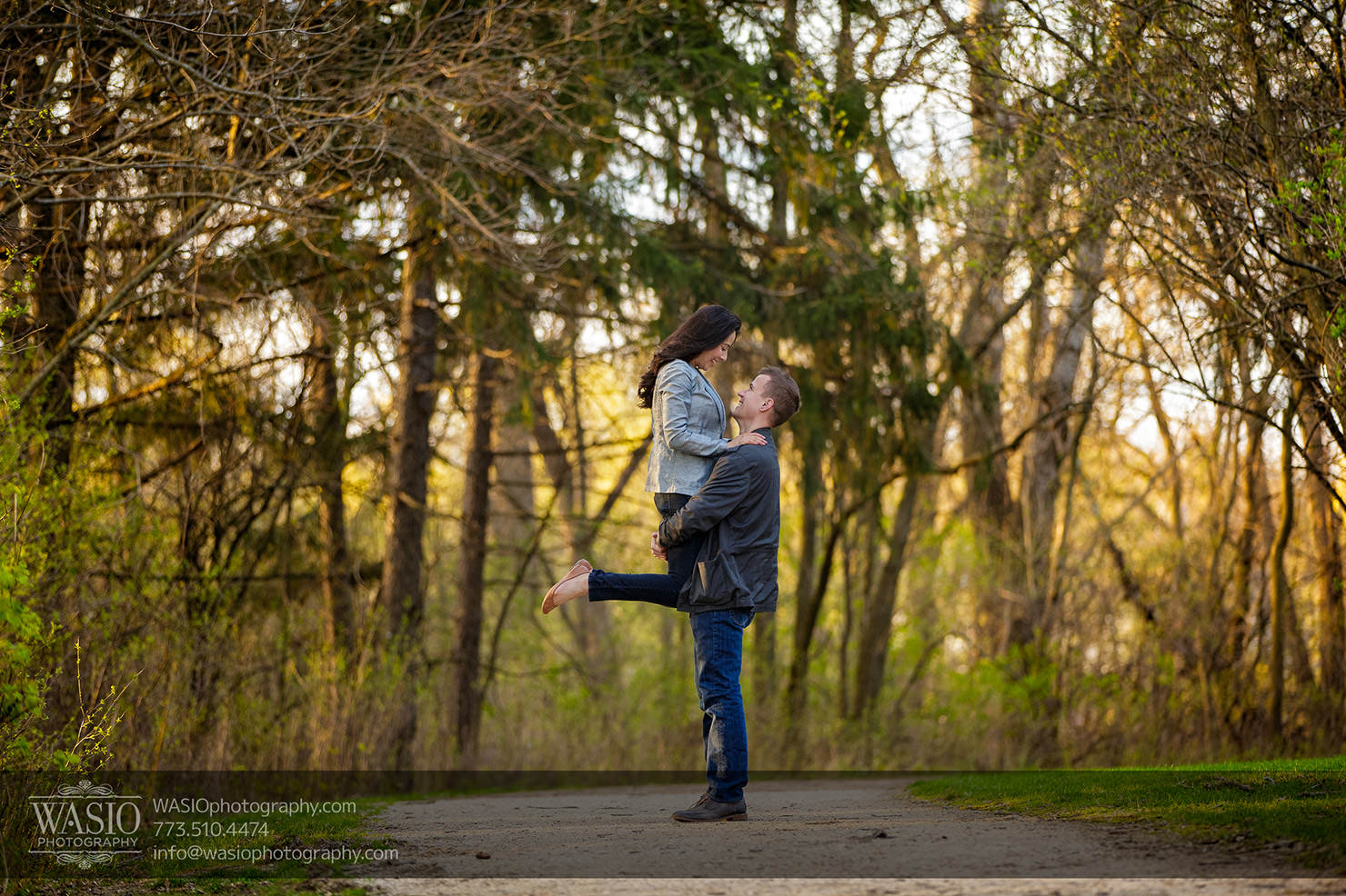 Sunrise engagement in the park – Lisa & Ryan