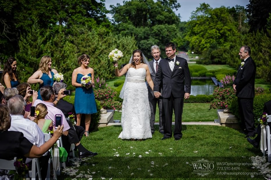 WASIO-Chicago-Wedding-Photography-0022-happy-couple-groom-bride-cantigny-park-931x620 Cantigny Park Wedding - Danielle+David